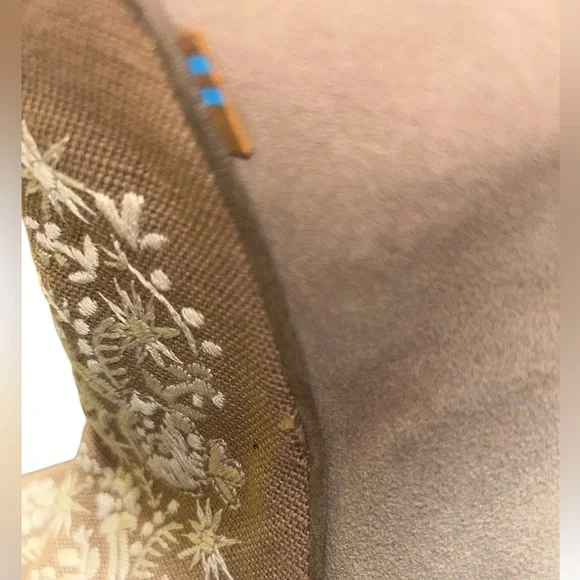 Toms Evie Floral Embroidered Suede Canvas Block Heel Boot Taupe Women's Size 7.5 - Picture 11 of 13